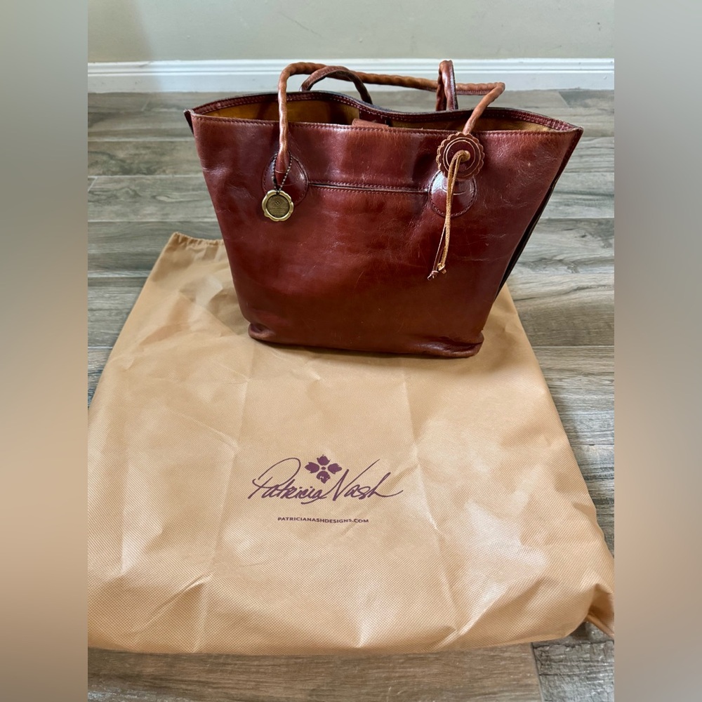 Patricia Nash Brown Leather Tote Bag - Picture 4 of 11